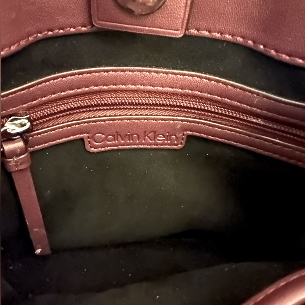 Calvin Klein Audrey Mini Bag Crossbody in Eggplant (Missing Strap) NWOT - Picture 8 of 12